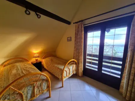 Voici une suggestion de titre :

Gîte charmant près de Nancy avec climatisation, WiFi, barbecue et parking privé - Photo 13