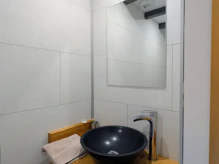 Gîte moderne et rénové avec carport et local à ski au calme près des Vosges - Photo 21