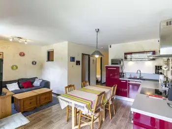 Wohnung in Barèges,Bel appartement 4 pers, terrasse, parking privé, proche ski et thermes FR-1-403-98 N°887661