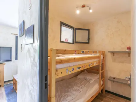 Bel appartement 4 pers, terrasse, parking privé, proche ski et thermes - Photo 3