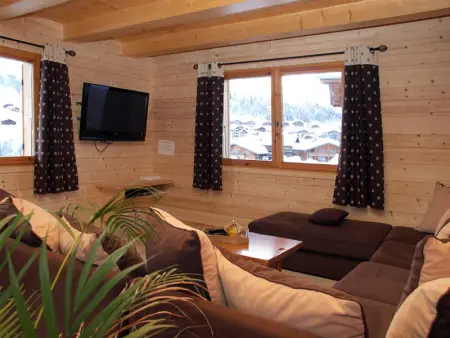 Chalet familial, 5 chambres, hammam, cheminée, près des pistes - Photo 2
