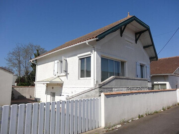 Location Haus in La Faute sur Mer,Maison Centre Village, Proche Plage, 3 Chambres, Jardin Clos, Idéale Sans Voiture FR-1-476-156 N°834580