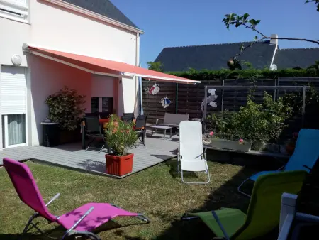 Maison cosy à Guérande, proche cité médiévale, avec jardin, terrasse, fibre et home cinéma. - Photo 1