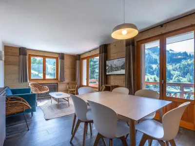 Appartement à La Clusaz, 4 pièces près des pistes avec balcon - La Clusaz - L887777