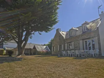 Haus in Le Palais,Maison spacieuse à 900m de la plage avec grand jardin et annexe, idéale pour familles nombreuses FR-1-418-22 N°834657