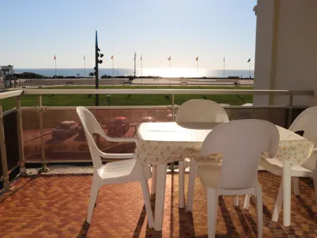 Appartement à Biscarrosse Plage, Studio cabine 4 pers. à Biscarrosse Plage, face océan, ménage inclu - L887781