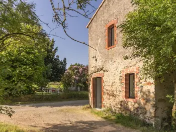 Gîte in Monnières,Gîte typique au cœur de Monnières, proche Sèvre, jardin privatif, Wifi, idéal pour pêche et rando FR-1-306-985 N°834691