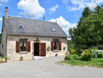 Gîte in Crissé,Charme et Authenticité en Forêt Maine Normandie : Demeure Rénovée avec Jardin, Idéale pour Séjour Détente FR-1-410-186 N°834711