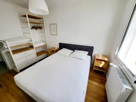 Maison Rénovée 5 Chambres, WiFi, Parking, à 800m du Marché et 1km Plage - Photo 14