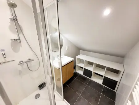 Maison Rénovée 5 Chambres, WiFi, Parking, à 800m du Marché et 1km Plage - Photo 18