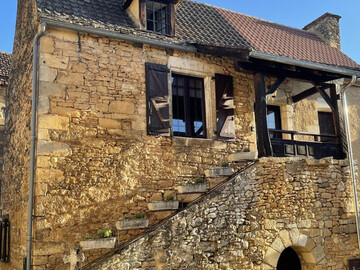 Location Gite à Saint Pompont,Maison Périgourdine du XVIe siècle au cœur de Saint-Pompont, proche Sarlat, bien équipée FR-1-616-119 N°834771