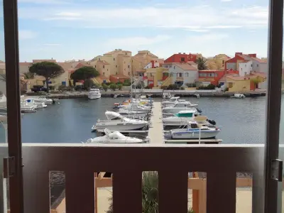 Appartement à Port Barcarès, Bel appartement 4 personnes avec piscine, parking privé et vue marina - L887904