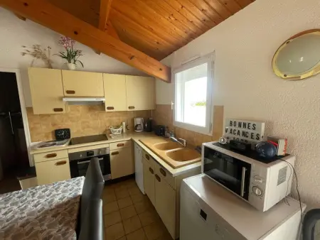 Charmant pavillon avec jardin clos, terrasse, et tout confort, à 950m de la plage des Sables-d'Olonne - Photo 2