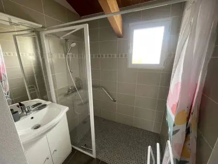 Charmant pavillon avec jardin clos, terrasse, et tout confort, à 950m de la plage des Sables-d'Olonne - Photo 7