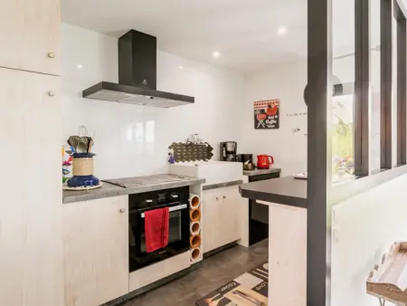 Charmante Grange Rénovée avec Piscine et WiFi, Gite 5 personnes à Villeneuve en Retz - Photo 11