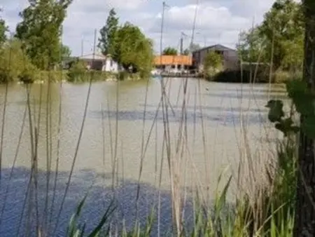 Charmante Grange Rénovée avec Piscine et WiFi, Gite 5 personnes à Villeneuve en Retz - Photo 23