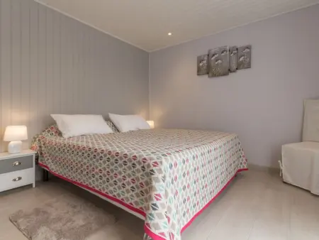 Gîte rénové près de la mer avec jardin clos, cheminée, Wifi et équipements bébé inclus. - Photo 6