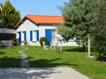 Casa rural en Vertou,Maison lumineuse proche Nantes, jardin privatif, parking, Wi-Fi, cuisine équipée, équipements bébé FR-1-306-1018 N°834962