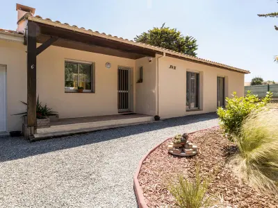 Gite à Saint Brevin les Pins, Gîte spacieux avec jardin clos et accès mer à 100m, proche commerces - Saint-Brévin-les-Pins - L834980