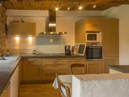 Charmante maison de paludier à Guérande, proche mer, jardin, tyrolienne, WIFI, Canal+, équipements bébé - Photo 3