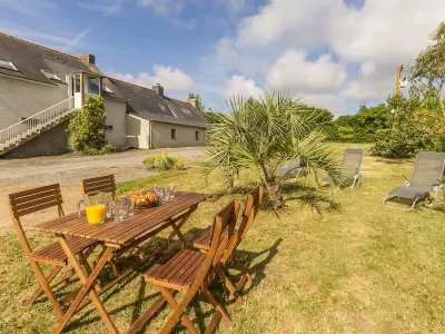 Gîte in Mesquer,Gîte lumineux avec jardin privatif près des plages, équipement bébé et recharge électrique FR-1-306-1104 N°835004