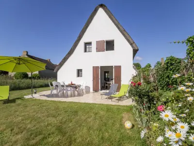 Gîte in Saint Joachim,Chaumière Typique en Brière avec Cheminée, WiFi, et Terrasse - Idéal Familles FR-1-306-1131 N°835018