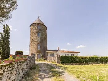 Gîte in Monnières,Moulin 18ème siècle, 3 chambres, jardin, wifi à Monnières FR-1-306-1164 N°835026