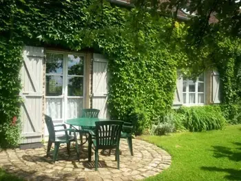 Casa rural en Joué l'Abbé,Gîte charmant avec cheminée, jardin privé et 3 chambres dans un ancien corps de ferme FR-1-410-128 N°835039