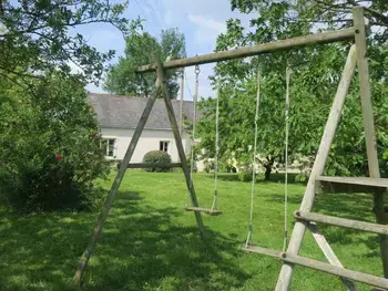 Casa rural en Montreuil le Henri,Gîte paisible avec grand jardin en Sarthe - 4 chambres, cheminée, proche randonnée et loisirs FR-1-410-184 N°835065