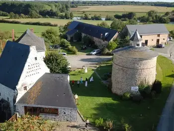 Gîte in Souvigné sur Sarthe,Gîte de charme rénové avec jardin, vélos et activités près de la Sarthe FR-1-410-191 N°835069