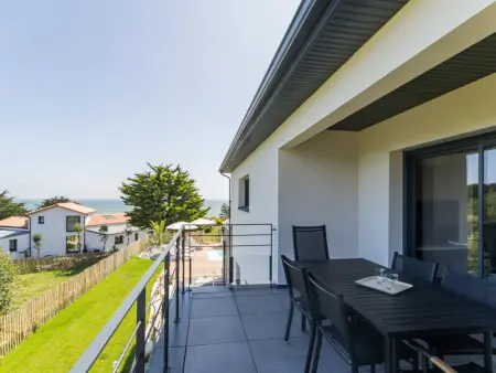 Gîtes avec piscine chauffée proche plage. Jardin, spa, BBQ, Wifi. Ch. bébé incluse - Photo 8