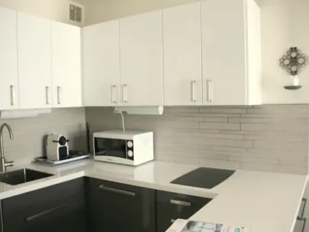 Villa climatisée avec terrasse et parking, 2 chambres, WiFi, proche plage d'Agde - Photo 1