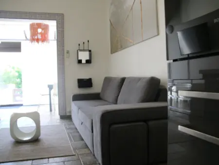 Villa climatisée avec terrasse et parking, 2 chambres, WiFi, proche plage d'Agde - Photo 7