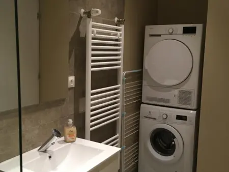 Maison spacieuse pour 8 pers avec jardin, terrasse, WIFI, proche commerces et attractions culturelles - Photo 24