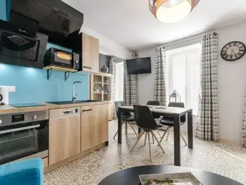 Appartamento a Vendeuvre sur Barse,Charmant Appartement avec Parking Gratuit, à Proximité des Lacs et Attractions FR-1-543-50 N°888022