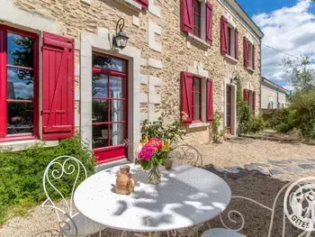 Cottage in Savennières,Charmant gîte viticole près de la Loire à vélo, à 10 min d'Angers, parfait pour un séjour à deux FR-1-622-18 N°838508