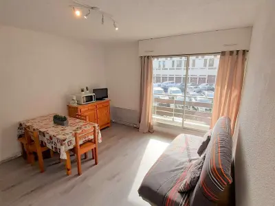 Appartement à Saint Lary Soulan, Studio Cabine 6 pers à 1700m, St Lary Soulan, Balcon Sud, Parking, Proche Pistes - L949229