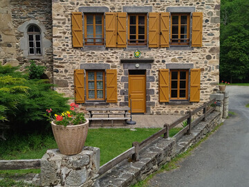 Location Gite à Saint Didier sur Doulon,Gîte de l'ancien presbytère - N°838525