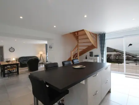 Maison rénovée avec vélos, internet et équipements bébé à Digosville - Photo 3