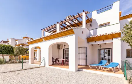 Location Appartement 4 personnes à Alcaucín - Photo 2