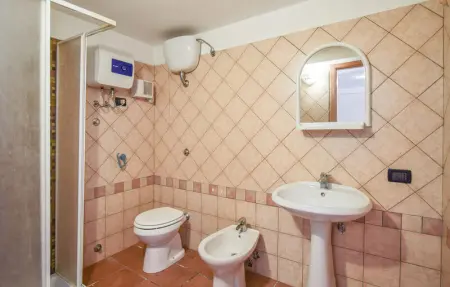 Location Appartement 2 personnes à Portigliola - Photo 13