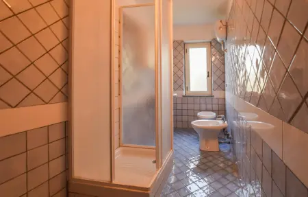 Location Appartement 6 personnes à Portigliola - Photo 12