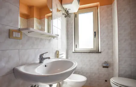 Location Appartement 3 personnes à Portigliola - Photo 11