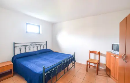 Location Appartement 2 personnes à Portigliola - Photo 2