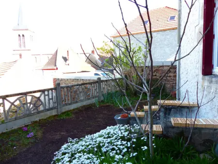 Maison familiale à Arfeuilles, animaux acceptés, draps fournis - Photo 12