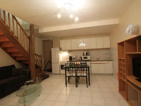 Duplex Confortable avec Équipements Modernes à 20min de Montargis et Pithiviers - Photo 1