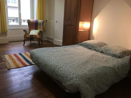 Appartement historique avec 4 chambres, parking, à proximité des attractions à Toul - Photo 14