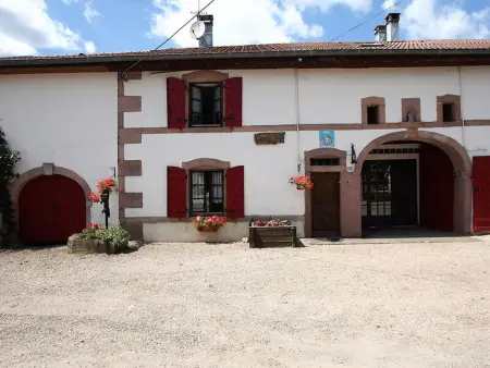 Gîte spacieux avec terrasse, 3 chambres, équipements bébé, à 16 km de Gérardmer - Photo 17