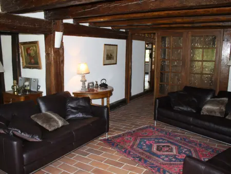 Superbe Ferme Rénovée avec Cheminée, Wifi, et Jeux Extérieurs près de Gérardmer et Épinal - Photo 3