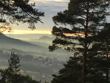 Superbe Ferme Rénovée avec Cheminée, Wifi, et Jeux Extérieurs près de Gérardmer et Épinal - Photo 23